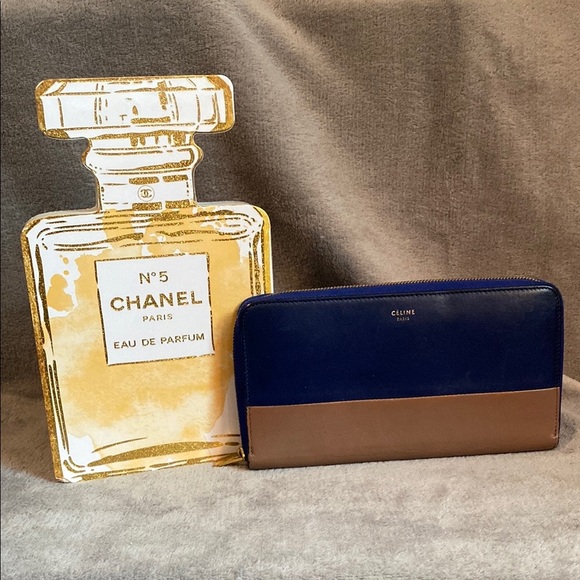 đź’™CELINEđź’™Colorblock Leather Zip Wallet with COA/EUC - Picture 1 of 12
